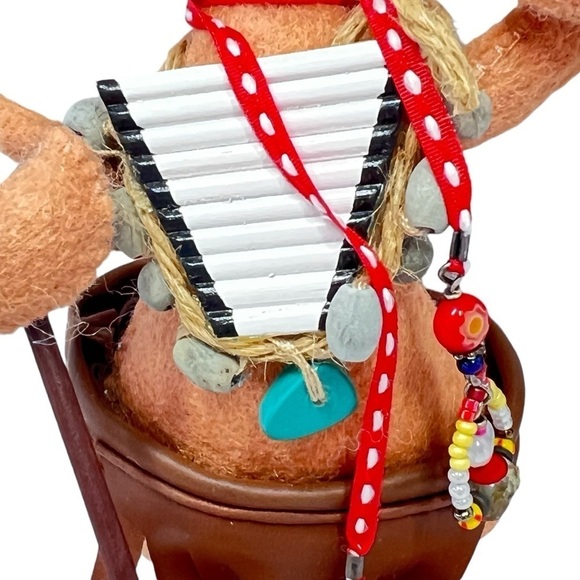 NWOT ANNALEE Native American Indian Boy 6" Mouse with String of Fish 2006 - Picture 7 of 12